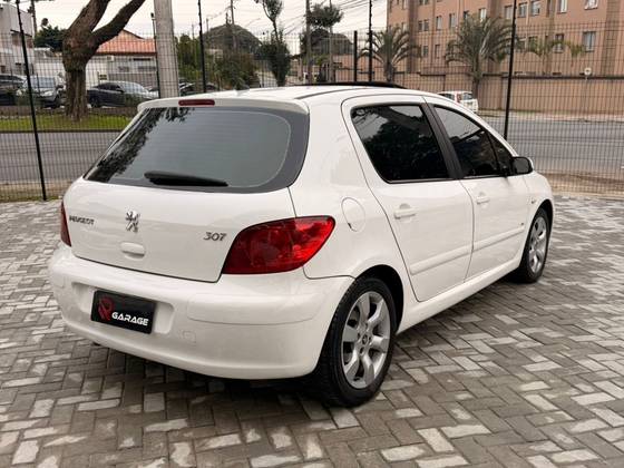 PEUGEOT 307 1.6 PRESENCE 16V FLEX 4P MANUAL PEUGEOT 307 1.6 PRESENCE 16V FLEX 4P MANUAL
